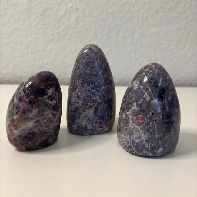 Pink Turmalin in Lepidolith Freeform