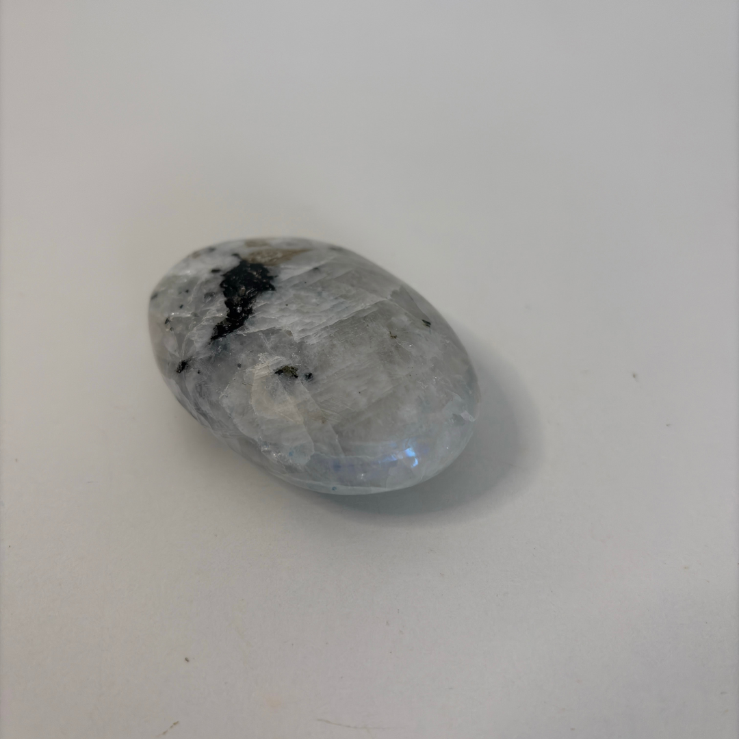 Mondstein/ Weißer Labradorit Handschmeichler